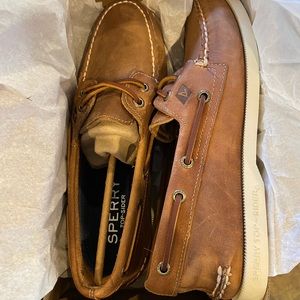 Sperry boat shoe size 8.5. 🚨🚨🚨